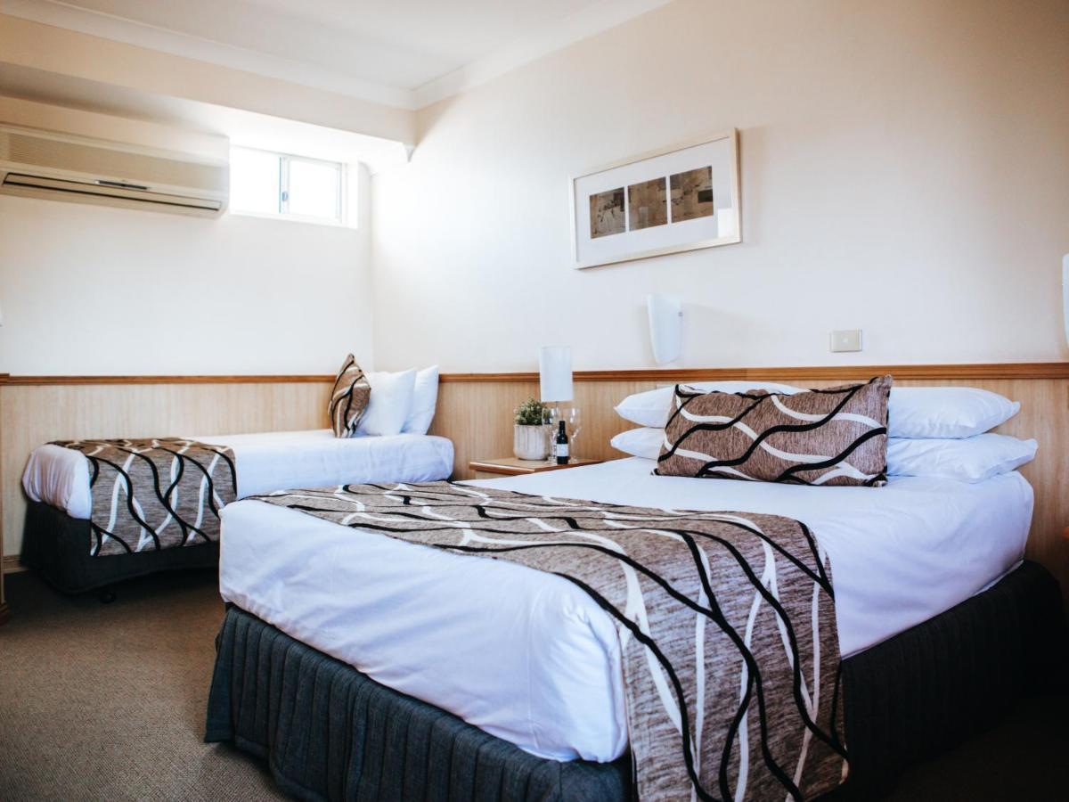 Astor Inn Wagga Wagga Kültér fotó